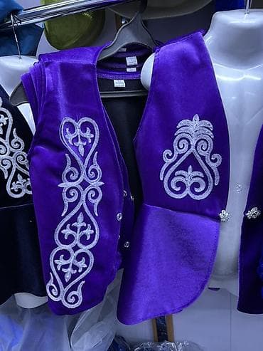 Кече көйнөктөрү: Улуттук кийим — 2