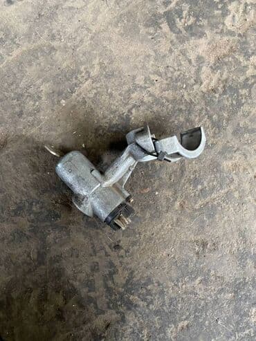 изготовление чип ключа для автомобиля: Nissan Pimera P10 Замок зажигания, Ниссан Примера П10 замок Замок — 1