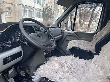 fr v: Легкий грузовик, Mercedes-Benz, Дубль, 3 т, Б/у — 5