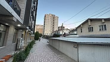 2 бөлмө, 70 м², Жал мкр (а.и. Жогорку, Ортоңку, Төмөнкү) Элитка, 8 кабат, ПСО (өз алдынча бүтүрүү) lalafo.kg да 2 бөлмө, 70 м², Жал мкр (а.и. Жогорку, Ортоңку, Төмөнкү) Элитка, 8 кабат, ПСО (өз алдынча бүтүрүү)
