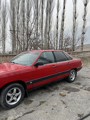 Audi: Audi 100: 1987 г., 2 л, Механика, Бензин, Седан — 3