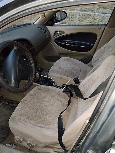 Daewoo Nubira: 2000 г., 1.5 л, Механика, Бензин, Седан — 9
