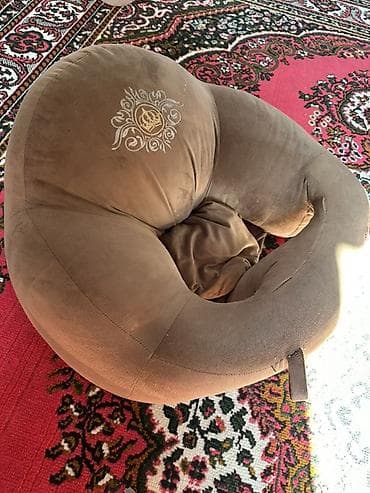 смесь nan: За все 2000 сом 1. Коврик (тигр) - 1000 2. Автолюлка - 1600 3 — 7