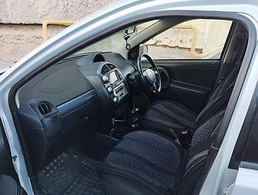 матиз афтомат каропка: Toyota WiLL: 2003 г., 1.3 л, Автомат, Бензин, Хетчбек — 3