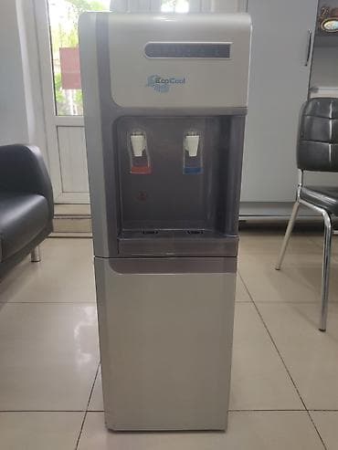 sharp aquos: Кулер для воды, Б/у, Самовывоз — 1