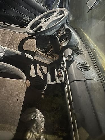 помпа на зил: ВАЗ (ЛАДА) 2106: 1987 г., 1.3 л, Ручные, Бензин, Седан — 3