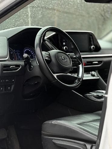 Транспорт: Hyundai Sonata: 2019 г., 2 л, Автомат, Бензин, Седан — 9