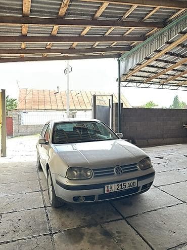 Volkswagen Golf: 2003 г., 1.6 л, Механика, Бензин, Хэтчбэк at lalafo.kg Volkswagen Golf: 2003 г., 1.6 л, Механика, Бензин, Хэтчбэк