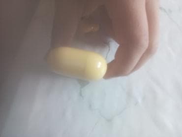 Усилители звука: Беспроводные наушники-вкладыши с кейсом, цвет – пастельно‑жёлтый — 3