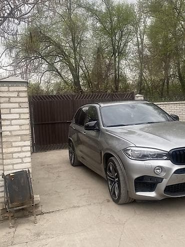 daihatsu 2003: BMW X5 M: 2017 г., 4.4 л, Автомат, Бензин, Кроссовер — 3