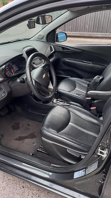 step wgn: Chevrolet Spark: 2019 г., 1 л, Автомат, Бензин, Хэтчбэк — 8