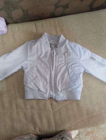 пальто детское демисезонное: Детские верхние вещи (для девочки): 1) Легкая куртка-дождевик — 3