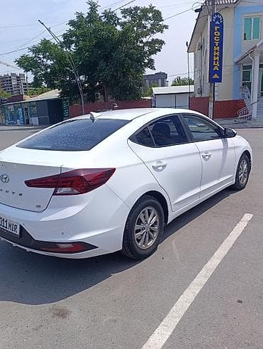 Транспорт: Hyundai Avante: 2019 г., 1.6 л, Вариатор, Бензин, Седан — 3