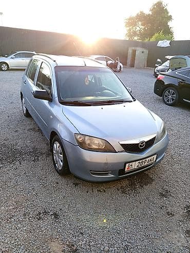 Продажа авто: Mazda 2: 2004 г., 1.2 л, Механика, Бензин, Хэтчбэк — 3