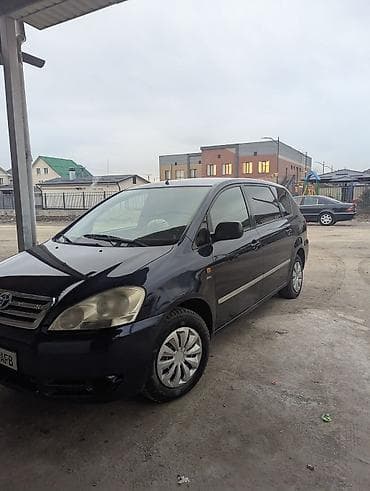 e53 4 8: Toyota Avensis Verso: 2002 г., 2 л, Механика, Газ, Минивэн — 5