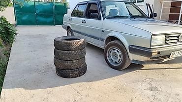 Унаа сатуу: Volkswagen Jetta: 1989 г., 1.8 л, Кол менен иштөөчү, Бензин, Седан — 6