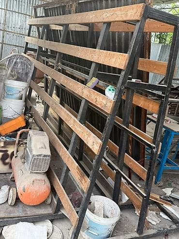 красочный апарат: Продаю пирамиду на окна. пирамида сатылат. 3.40. 1.8 — 3