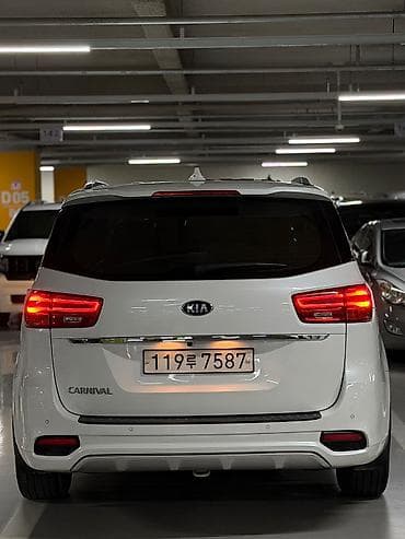 vw sharan: Kia Carnival: 2019 г., 2.2 л, Автомат, Дизель, Минивэн — 6