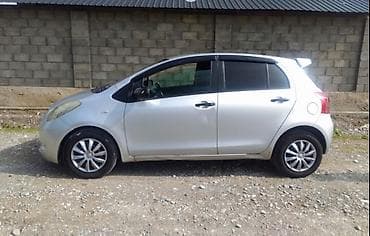 тойота приус с: Toyota Yaris: 2007 г., 1.3 л, Механика, Бензин, Хэтчбэк — 5
