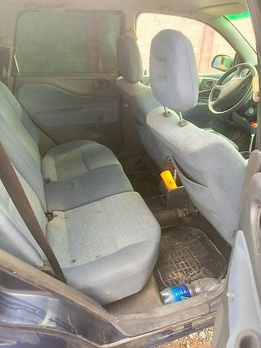 dongfeng aeolus e70: Mitsubishi Space Star: 2001 г., 1.3 л, Механика, Бензин, Хэтчбэк — 7