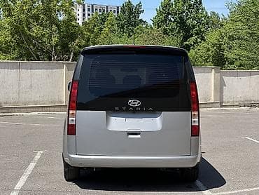 Hyundai Staria: 2021 г., 2.2 л, Автомат, Дизель, Вэн/Минивэн — 5