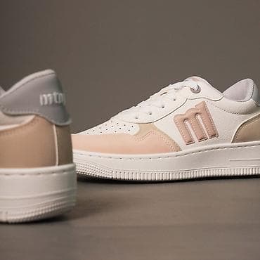 Өтүктөр: - Дизайн: белая база с вставками бежево‑пудрового оттенка, крупная — 3