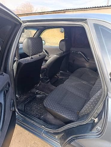 рассрочка машин в бишкеке: Volkswagen Passat: 1995 г., 2 л, Механика, Бензин, Седан — 9