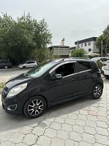спарк двери: Chevrolet Spark: 2014 г., 1 л, Автомат, Бензин, Хэтчбэк — 3