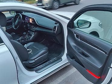 hundai: Hyundai Grandeur: 2017 г., 3 л, Автомат, Газ, Седан — 6