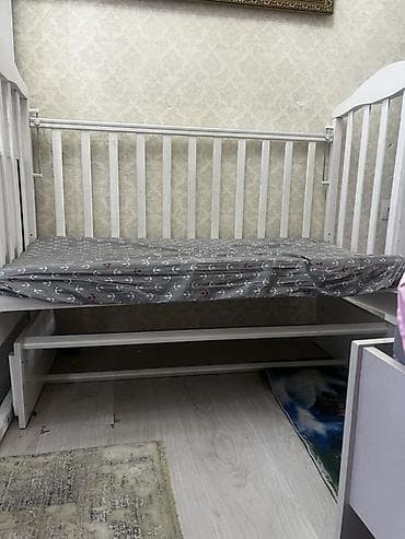 Эмерек: Балдар үчүн трансформер керебет, Колдонулган, түсү - Ак — 3