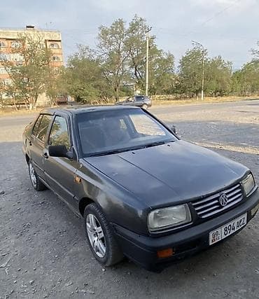 e53 amg: Volkswagen Vento: 1992 г., 2 л, Механика, Бензин, Седан — 2