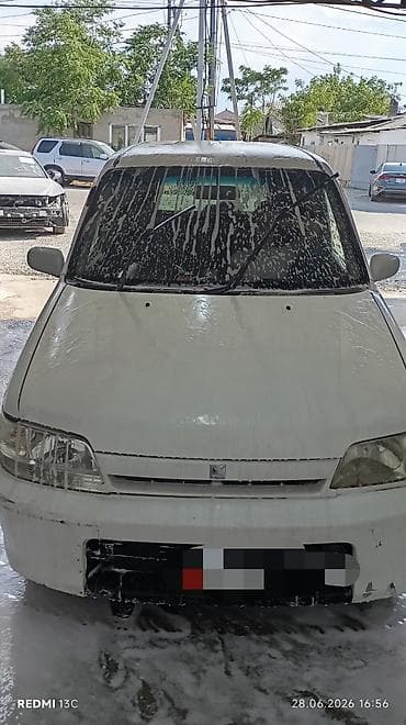 Транспорт: Nissan Cube: 2000 г., Автомат, Бензин — 2