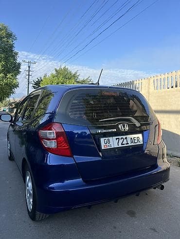 Honda Fit: 2010 г., 1.5 л, Автомат, Бензин, Хетчбек