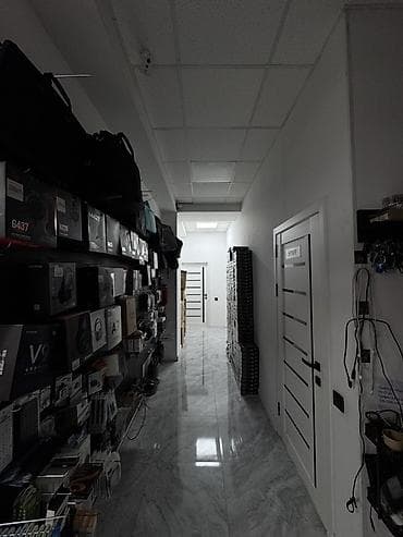 Магазин, В жилом доме, 120 м² С ремонтом — 3