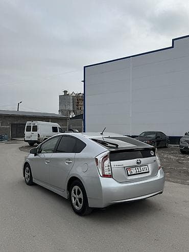 lexus e350: Toyota Prius: 2012 г., 1.8 л, Вариатор, Гибрид, Хэтчбэк — 3