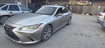 lexus ux: Lexus ES: 2019 г., Гибрид, Седан — 3