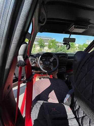 дамкрат авто: Volkswagen Jetta: 1986 г., 1.8 л, Механика, Бензин, Седан — 6