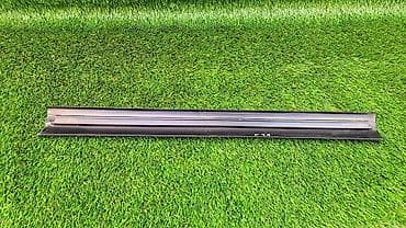 bew e34: Накладка порога Е39 8 159 427 Год 2003 В отличном состоянии, очень — 2