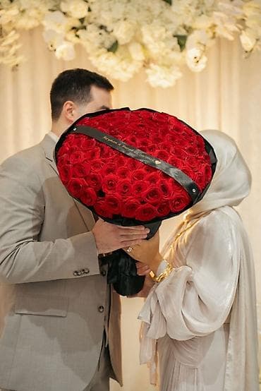 красные ковры: Букеты из живых цветов — 1