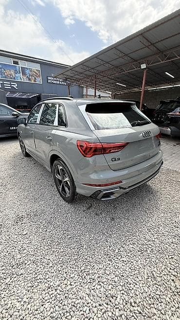 аморт на ауди: Audi Q3: 2026 г., 1.5 л, Автомат, Бензин, Кроссовер — 3