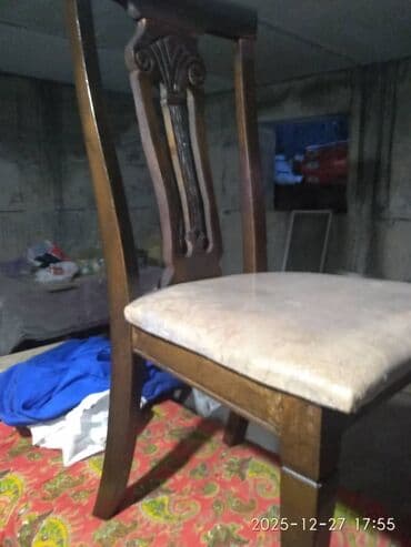 Балдар эмереги: Зал үчүн отургуч, Колдонулган, Жыгач — 7