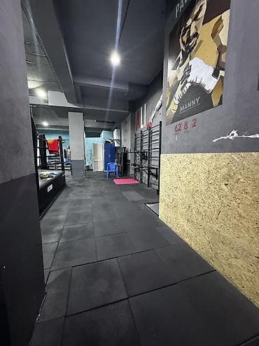 душанбинка: Продажа магазинов В жилом доме, 256 м², Свежий ремонт, 1 этаж — 7