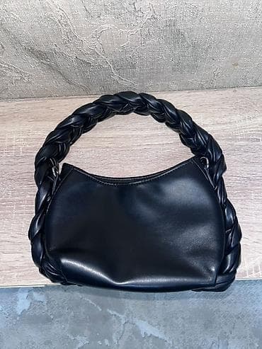 hoco watch: Сумка-хобо женская, черная. - Материал: гладкая экокожа. - Форма — 4