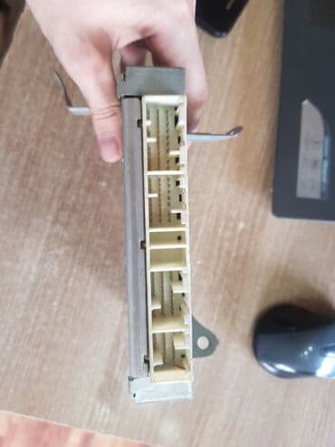 система форсунок: Toyota Aristo 147 компьютер АБС, Тоета Аристо по 1997 год, 147й — 4