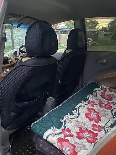 Продажа авто: Nissan March: 2002 г., 1.3 л, Автомат, Бензин, Хэтчбэк — 10