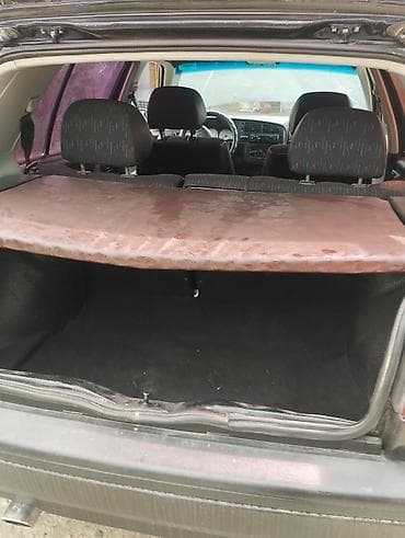сктер: Volkswagen Golf: 1995 г., Хетчбек — 3