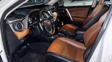 Унаа сатуу: Toyota RAV4: 2016 г., 2.5 л, Вариатор, Гибрид, Кроссовер — 3