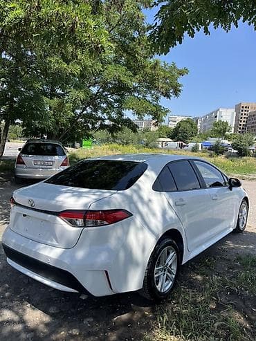 corolla: Toyota Corolla: 2022 г., 1.5 л, Вариатор, Бензин, Седан — 3