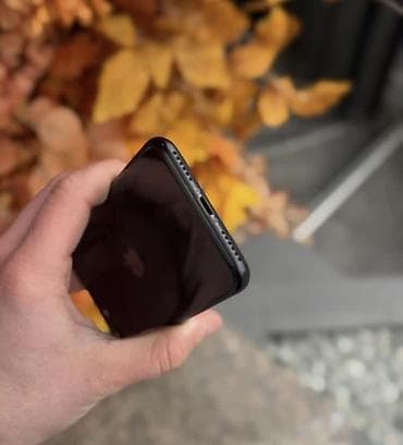 Техника и электроника: IPhone SE 2022, Б/у, 128 ГБ, Black Titanium, 83 % — 5