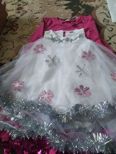 платье на утренник: Детское платье, цвет - Золотой, Б/у — 1